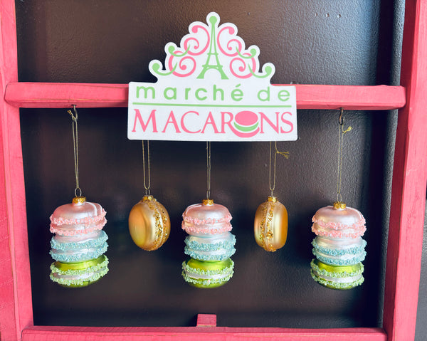 Three tiered macarons ornament