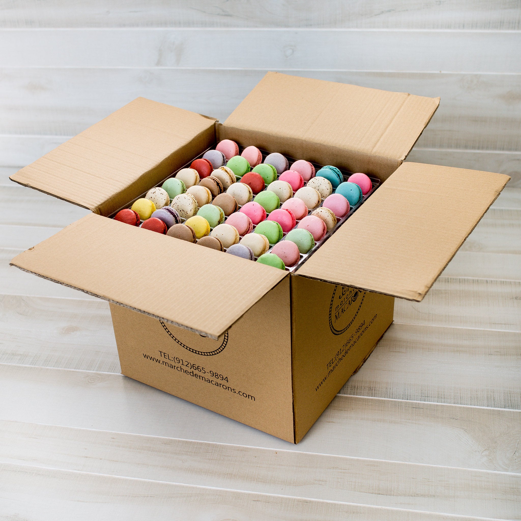 Bulk Box of Macarons – Marché de Macarons